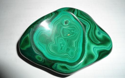 孔雀石是什么?孔雀石的功效与作用