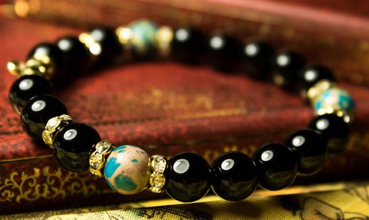 黑玛瑙是什么？黑玛瑙的功效与作用