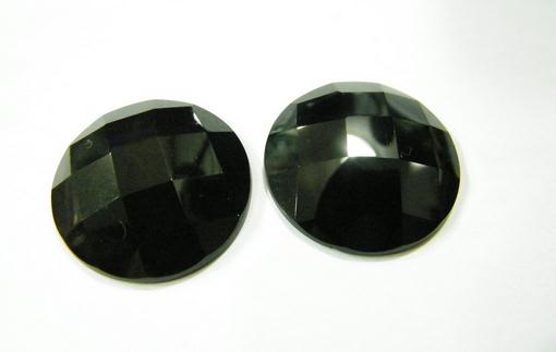 黑玛瑙和黑曜石的区别在于哪里?